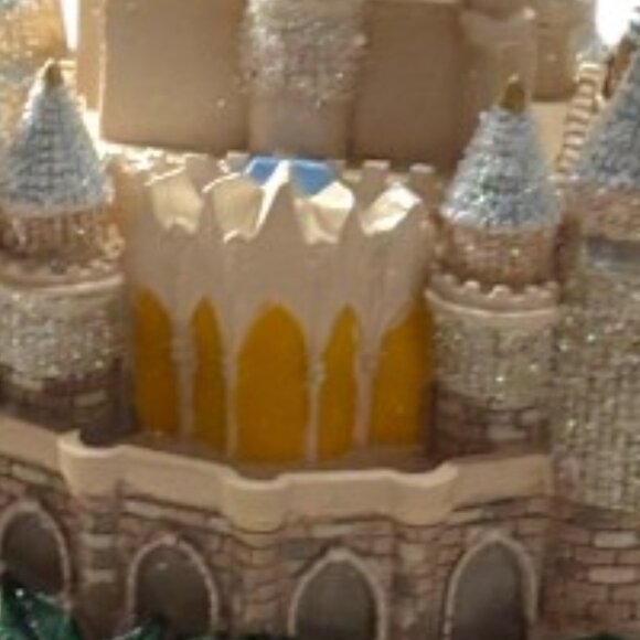 Disney Cinderella's Castle Christmas Ornament - Picture 6 of 11